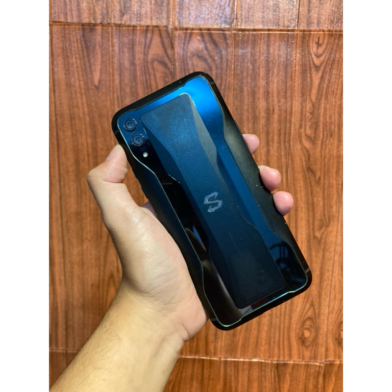 black shark 2 12/256 matot