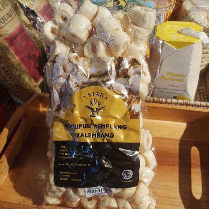 

Kerupuk Keriting Ulir Palembang 125gram