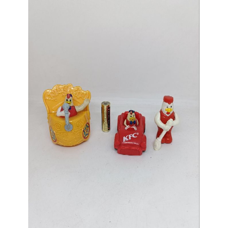 FIGUR CHUCKY KFC TOYS