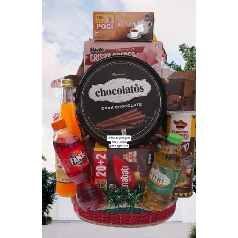 

Hampers Snack Parsel Hari raya Bingkisan Snack Request