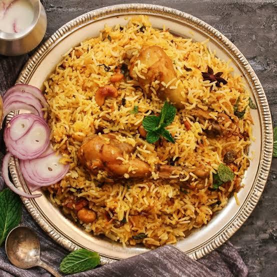 

Chicken/Mutton Biryani