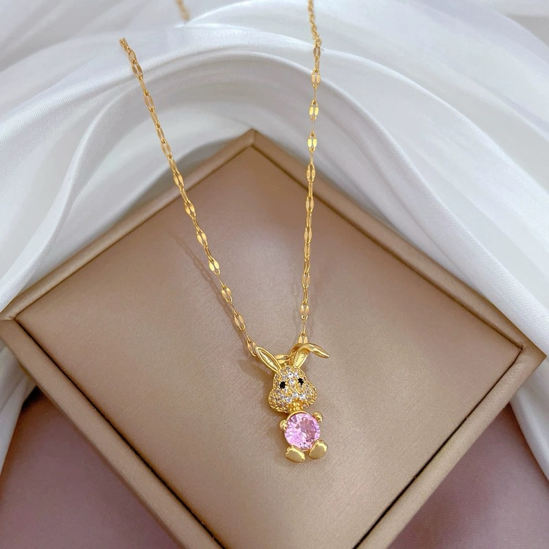 Kalung Titanium Wanita Liontin Ruby Kelinci Permata Ungu Fashion Wanita Kekinian Kalung Anti Karat &