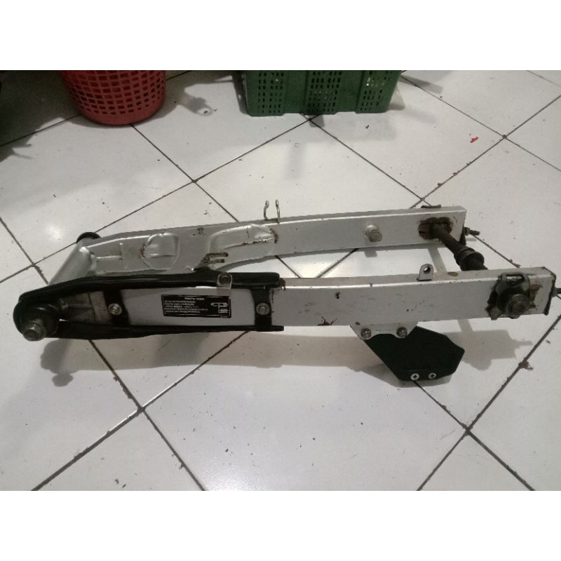 swing arm crf 150