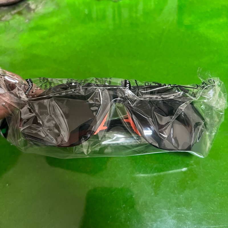 Kacamata Hitam / Smoke Fashion VPRO