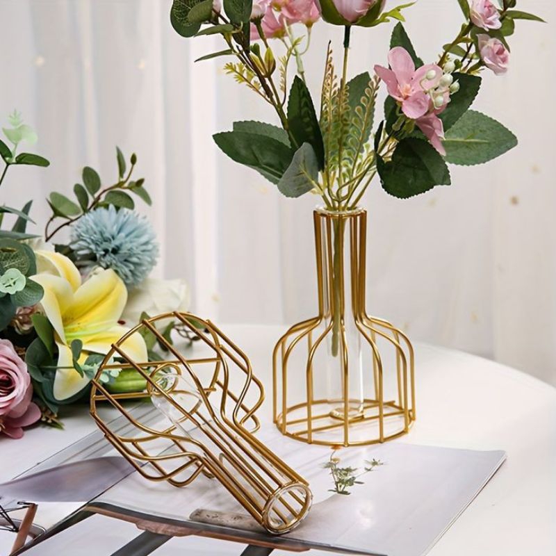 VAS BUNGA/VAS BUNGA GOLD/VAS BUNGA MINIMLAIS/ VAS BUNGA RUANG TAMU/VAS BUNGA MODEL TERBARU/VAS BUNGA