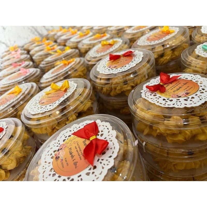 

kue hajatan/pesta