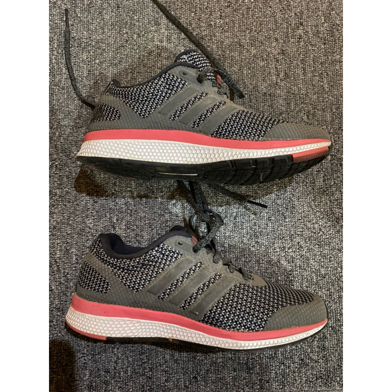 Sepatu Adidas bounce Ori