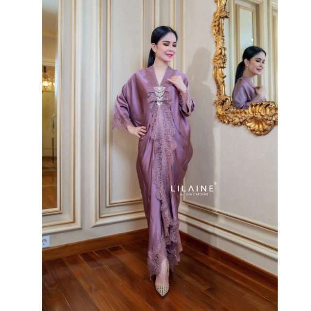 Gamis Lilac Silk Polos with Brooch