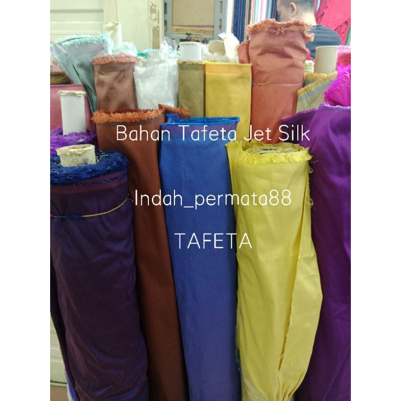Bahan Kain Tafeta Jet silk // Tafeta Jet silk Harga Per Setengah Meter ( 50 )