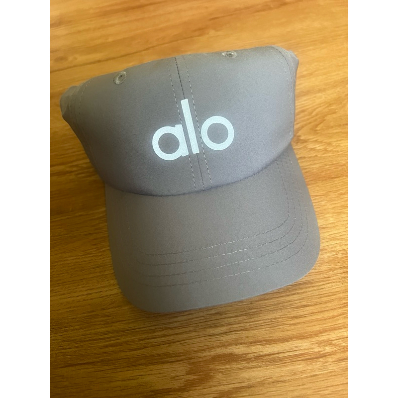 Alo Yoga Performance Off Duty Cap