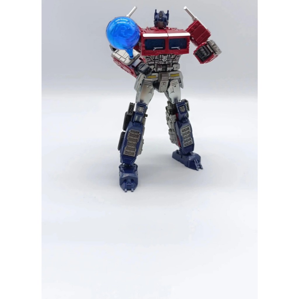Baiwei Commander Cybertron Optimus Prime TW-1027 (Transformers Rise Of The Beasts KO Lemon Tree)