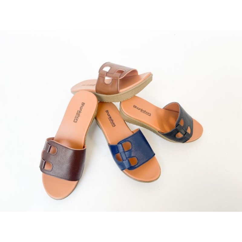 SANDAL WANITA KULIT BHONKSHORS KOKOP BOLONG WEDGES