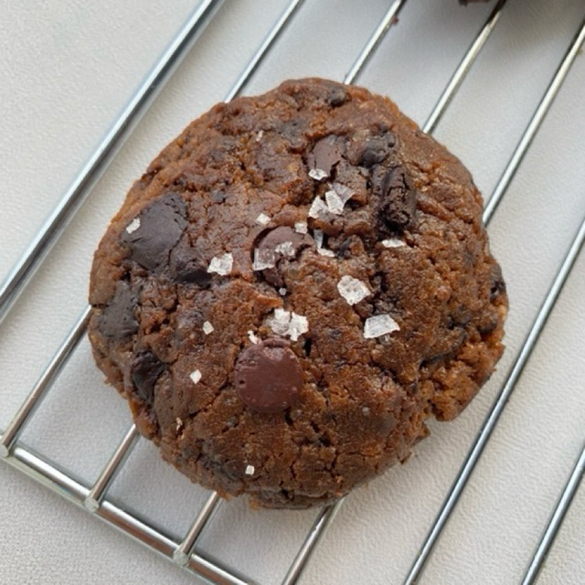 

Double Chocolate with Sea Salt Soft Cookie