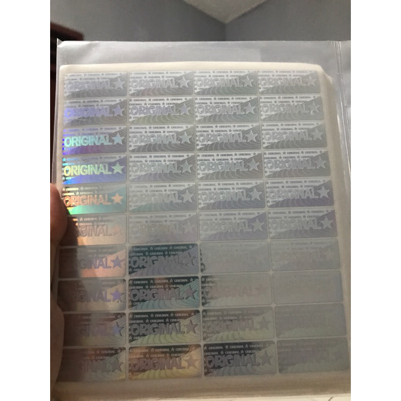 

Stiker Hologram Original Bintang ⭐️ 3,5cm X 1,5cm