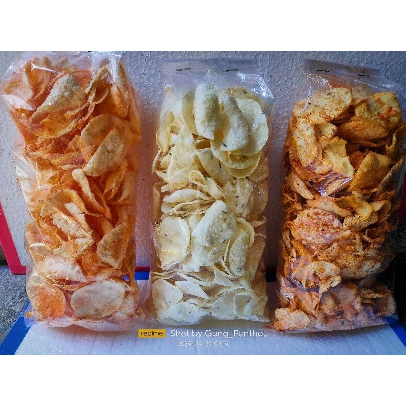 

READY KERIPIK OPAK SINGKONG SIAP MAKAN ,dalam berbagai Varian Rasa ,PEDAS GILA ,ORIGINAL ,BALADO ,PEDAS MANIS ,PEDAS KEJU ,