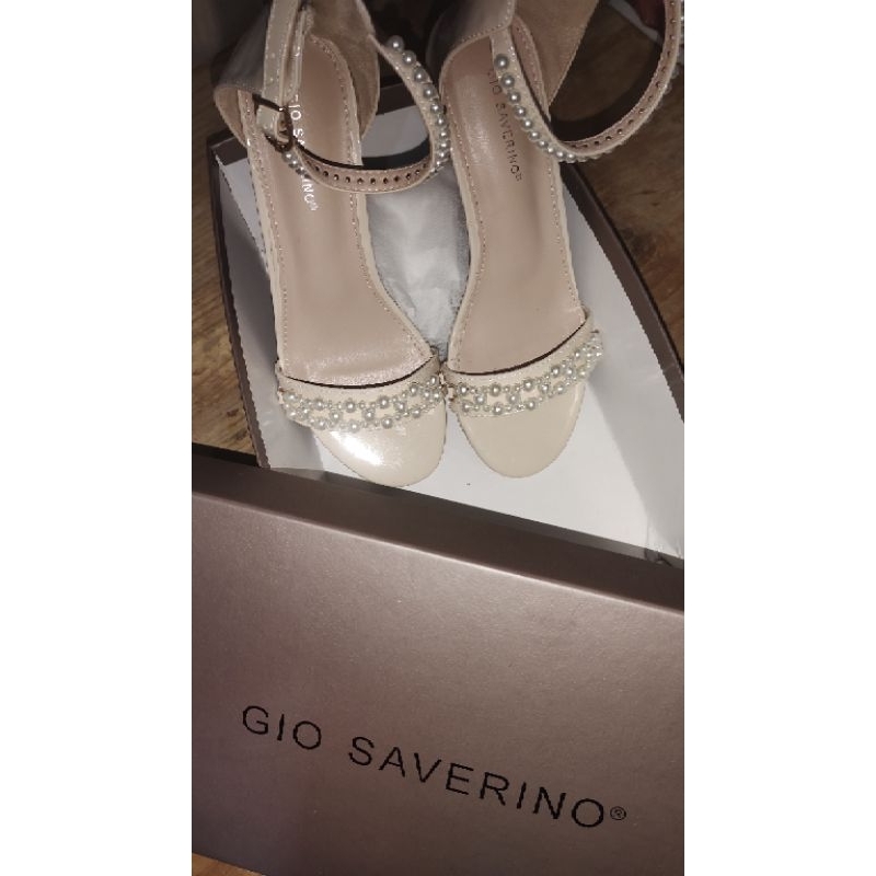 Sepatu Heels Gio Saverino