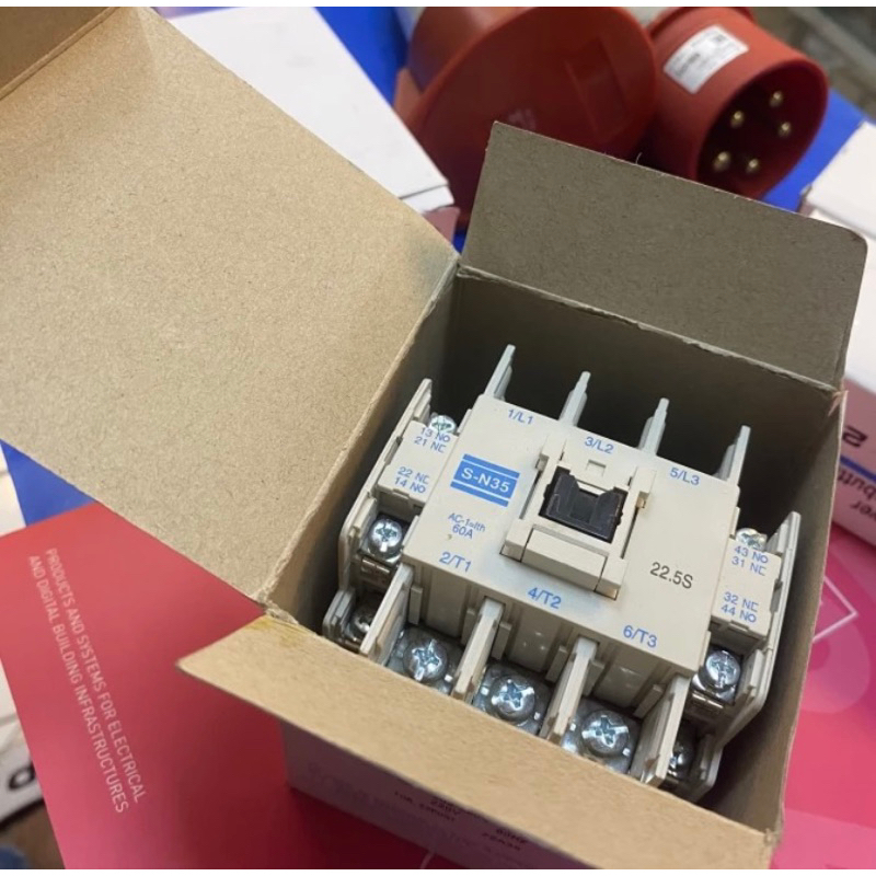 KONTAKTOR SN-35 220V sn-35 220v 3P