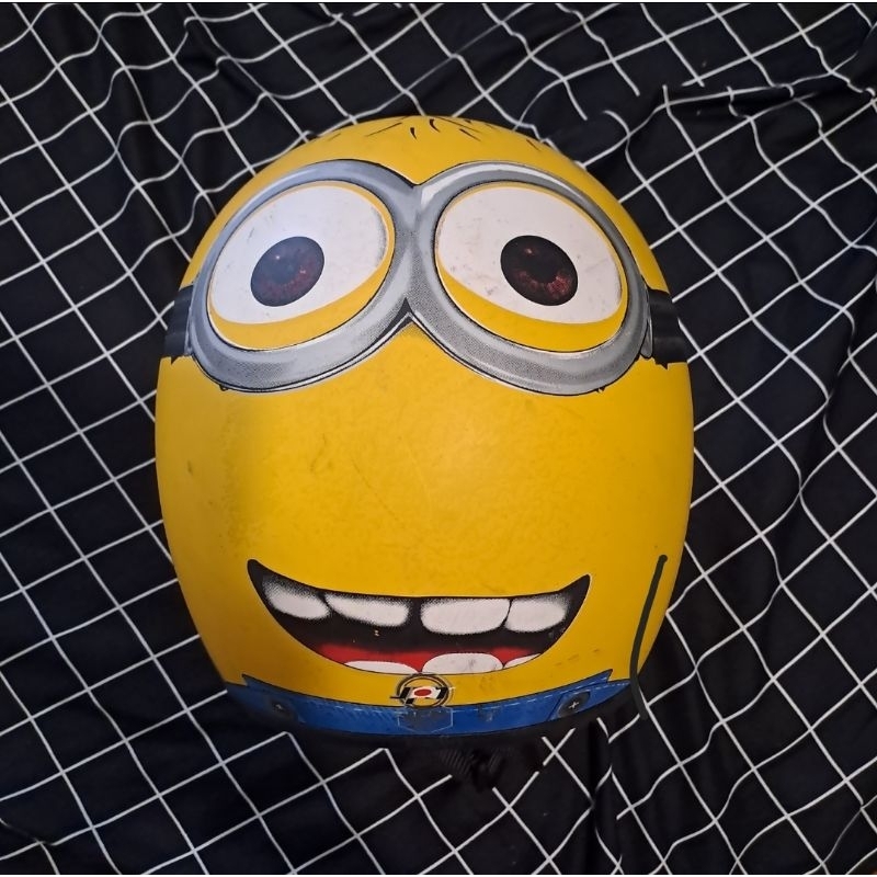 Helm BogoMinion Gede BEKAS