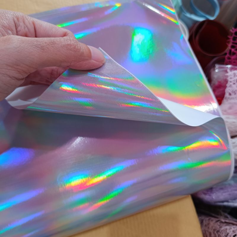 

Kertas Fancy Hologram plano 120 gsm dan 250 gsm