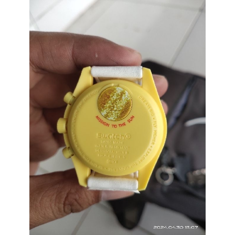 Jam Swatch X OMG mission to SUN