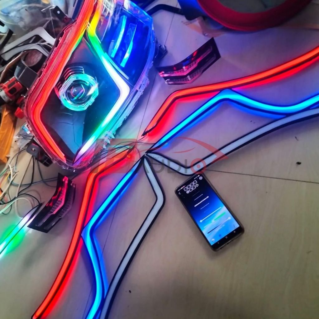 Slim Frame Alis Lampu Depan Mobil Granmax Grandmax