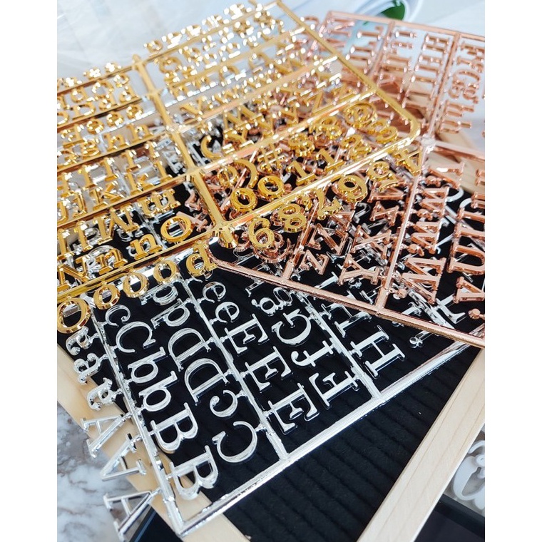 

Shiny letter for letter board ART S4M5