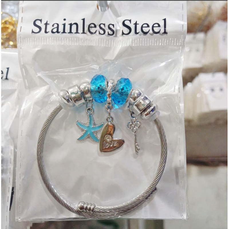 Gelang pendora titanium viral