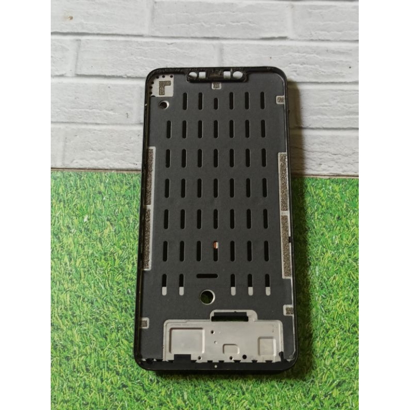 POCO F1 FRAME TULANG TENGAH TATAKAN LCD ORIGINAL COPOTAN MULUS
