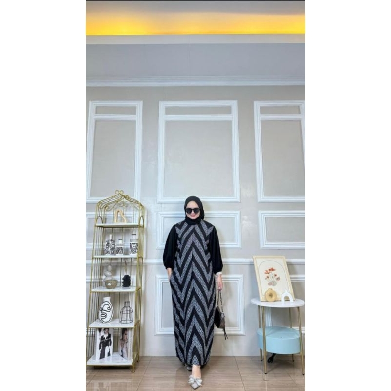 BELVINA DRESS
