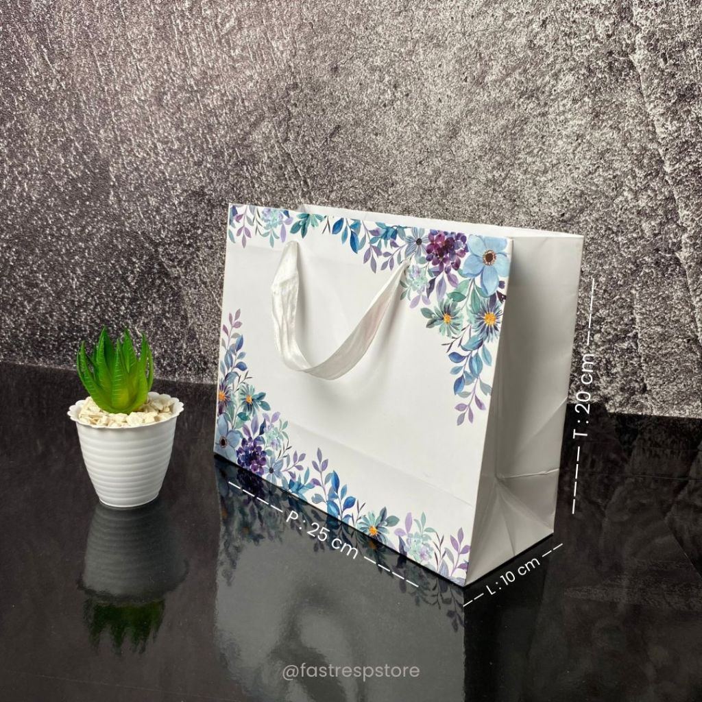 

Paper Bag Desain Bunga 25 x 20 x 10 cm Tas Kado Gift Premium