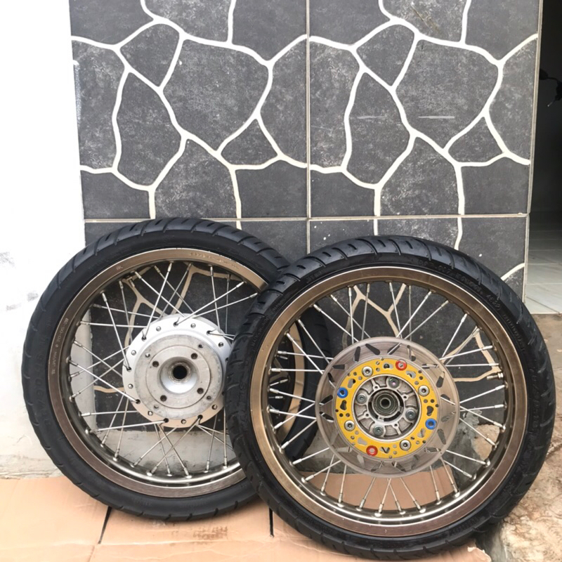 Velg set tk japan light bronze glossy ring 16 lebar 215/185 tromol original KZR pnp all pcx , vario 