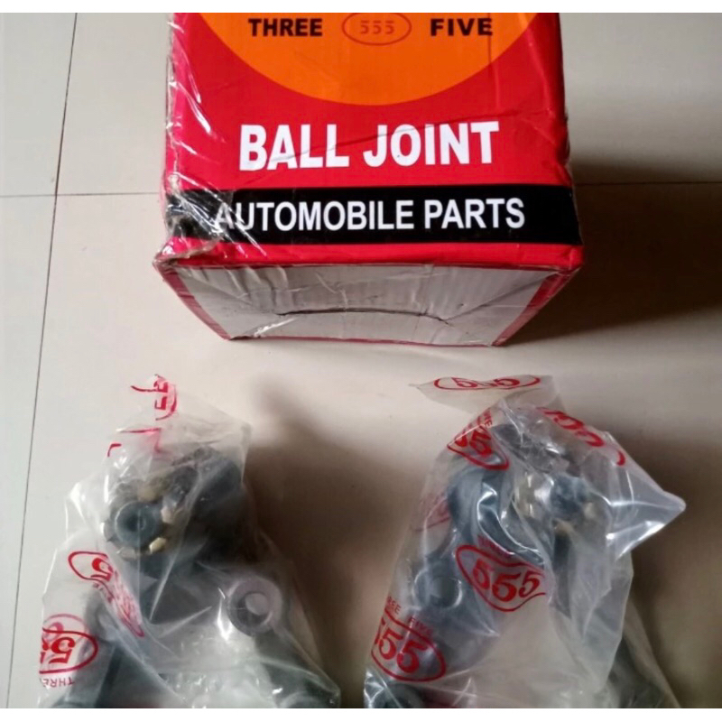 Balljoint Bawah Colt T 120 Th 73-81 Merk 555 Set