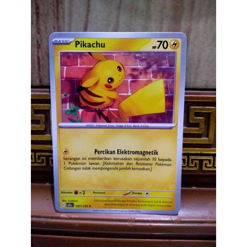 KARTU POKEMON ORIGINAL PIKACHU