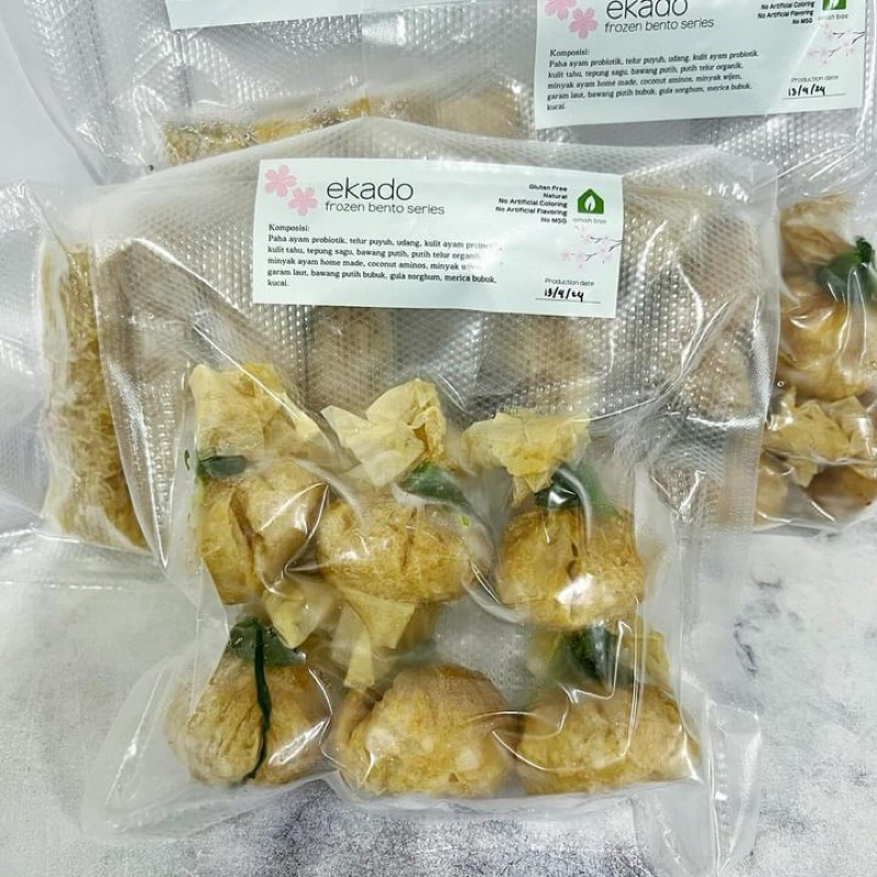 

Ekado Roll Gluten Free Frozen Bento Serries