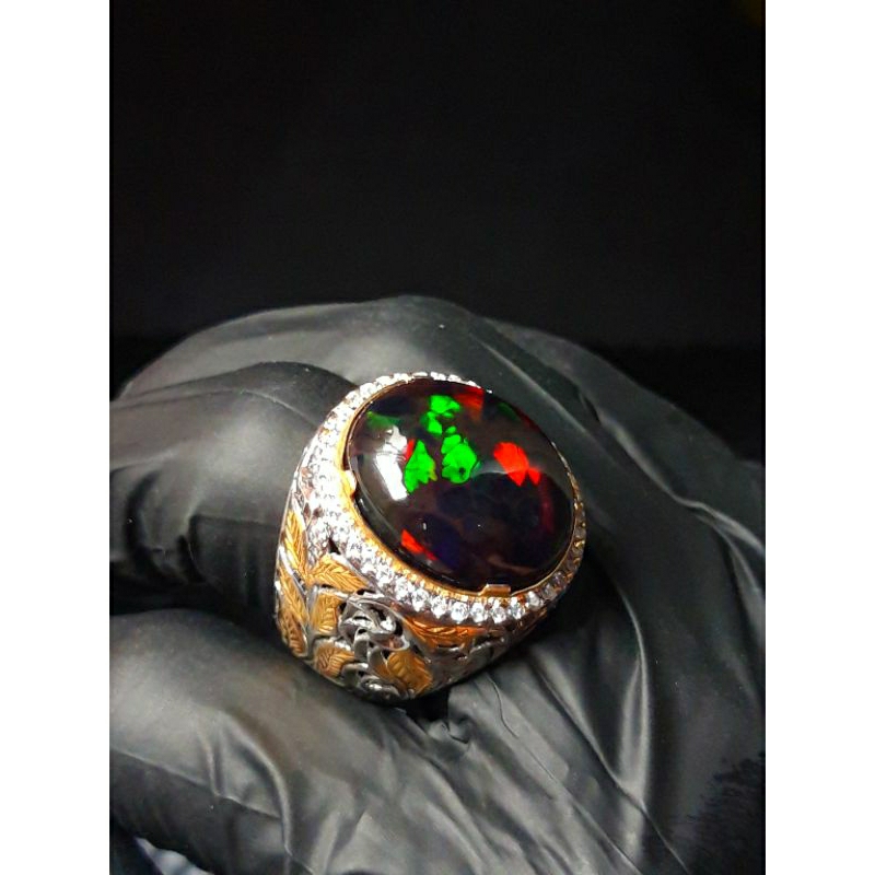 BLACK OPAL JARONG HONEYCOMB (SARANG TAWON) SIZE MEDIUM