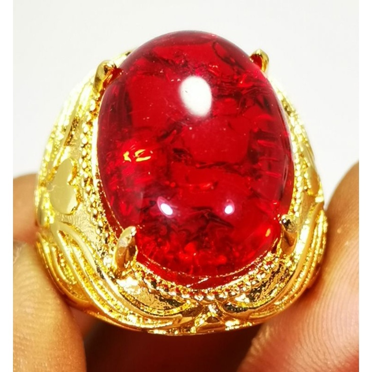 Batu permata merah siam pecah seribu