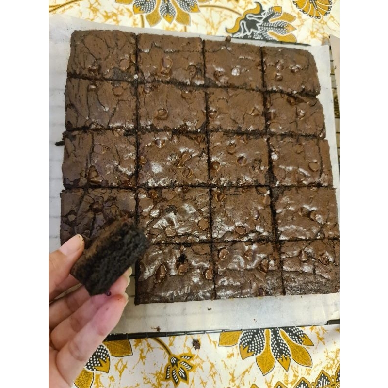 

Brownies Fudgy by Lumoka (20x20cm)