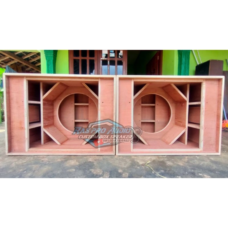BOX PARAFLEK/PARATHEL 18 INC,, PARATHEL FASKHO SENGOK..