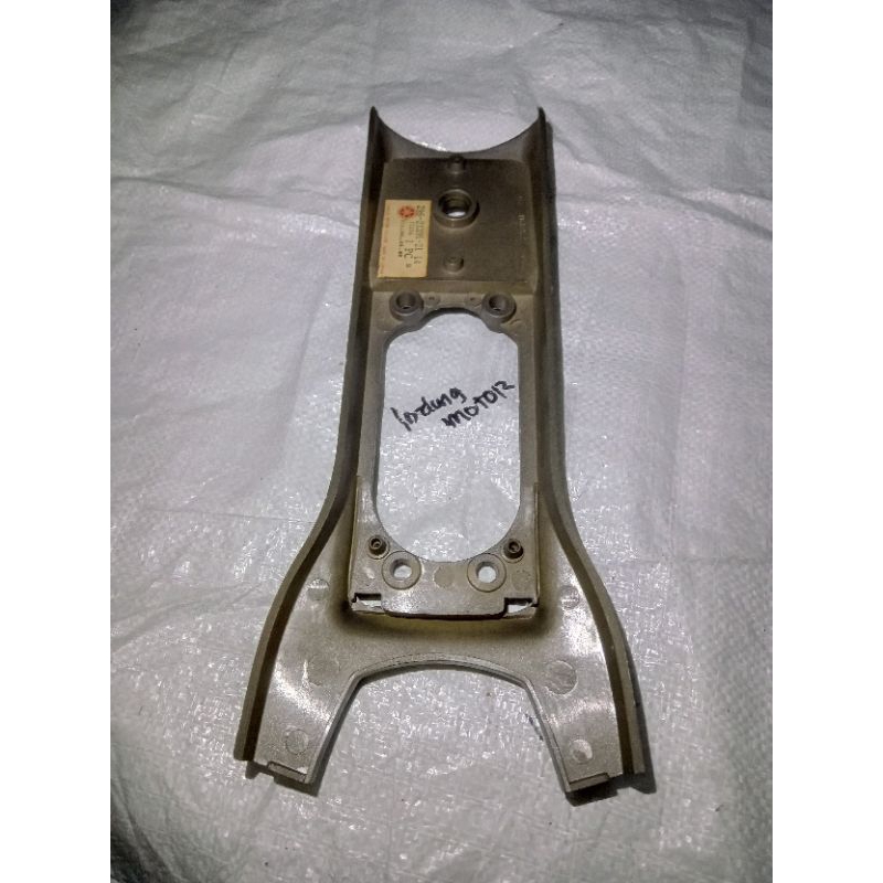 Cover Panel Dada Dasi Senja Depan Yamaha U7e V50 V50e V75 V75e Original