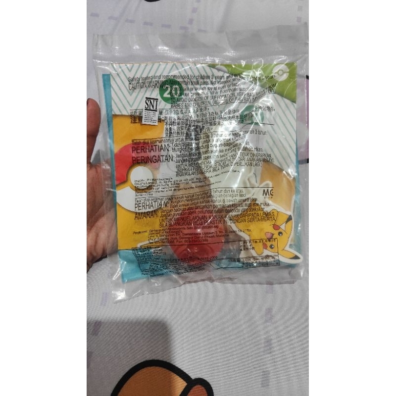 mainan mcd pokemon