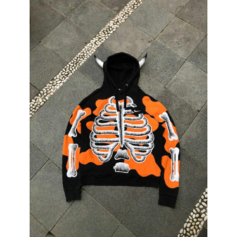 Rework Hoodie Nike (devil skeleton)