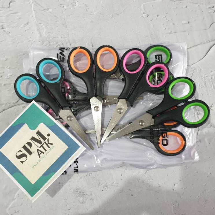 

Hadir Termurah Gunting Renceng B4