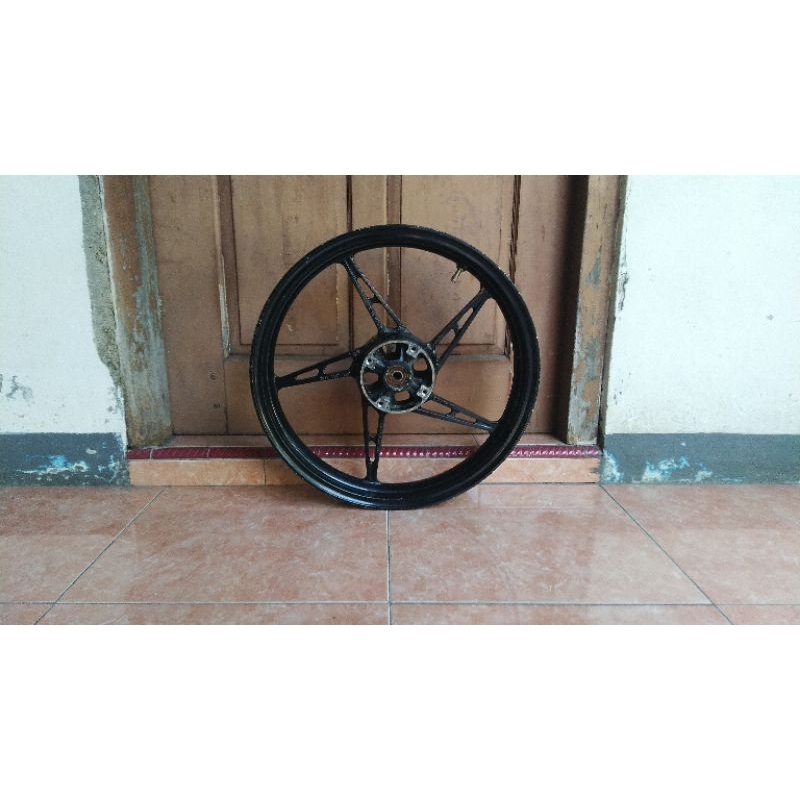 resing jupiter mx new 135 belakang / velg racing yamaha jupiter mx new 135 cakram belakang tapak leb