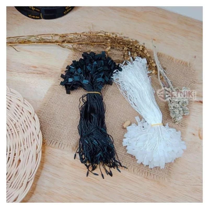 

tali hangtag/bahan benang/gantungan hangtag (1000pcs)