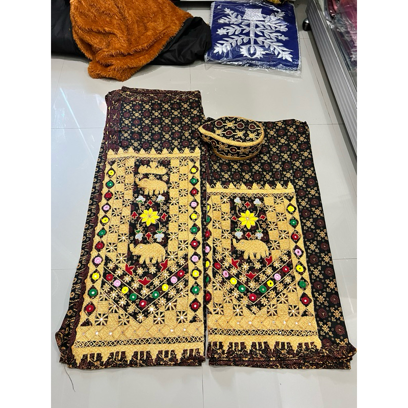 Kain Tapis Lasem / Rok lilit tapis