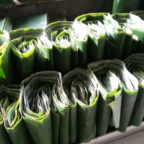 Daun Pisang / Segar / Fresh /  Sayur Buah Semarang