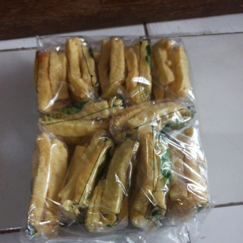 

Kerupuk Super Kotak Panjang Isi 12