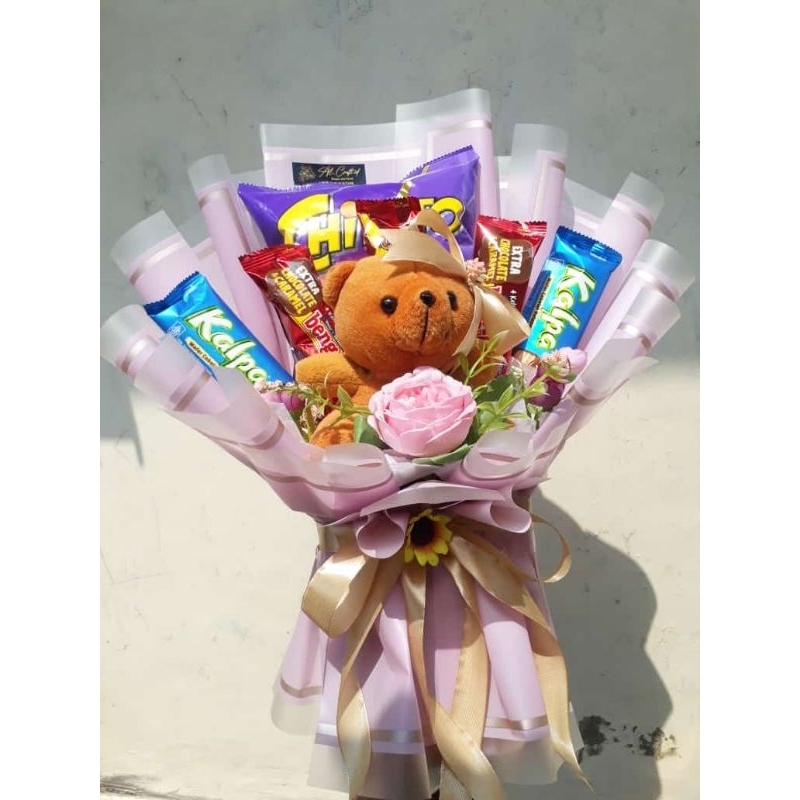 

buket snack/ buket boneka/ kado/ wisuda