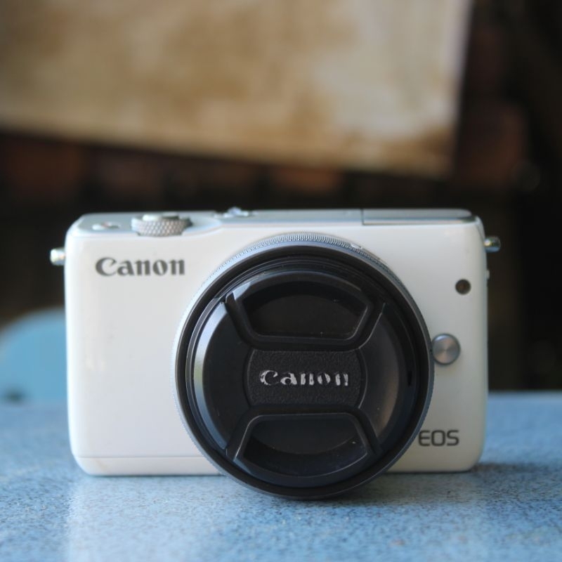 Kamera mirrorless Canon M10 Murah