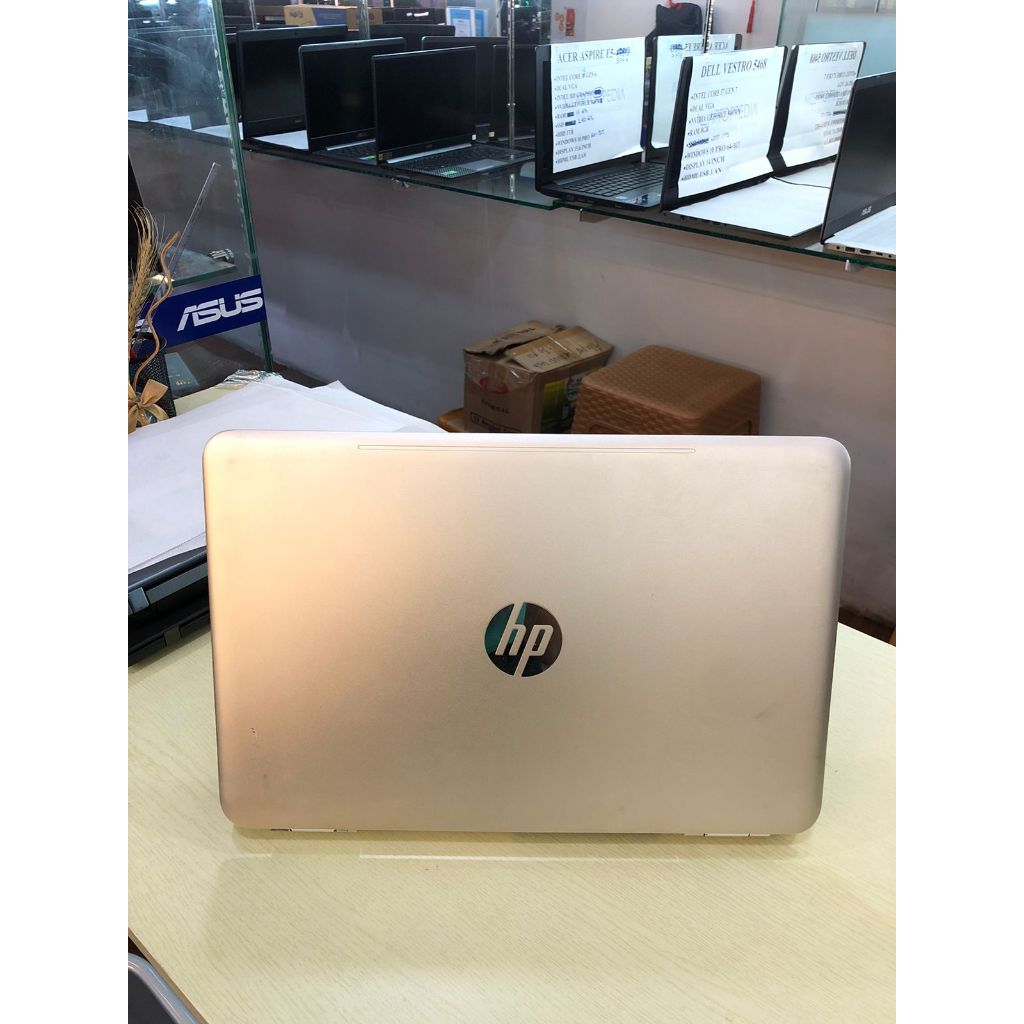 LAPTOP HP PAVILION 14 3168 NGW intel core i7 Gen 7th Ram 8GB Ssd 256 14NCH KODE0032 GRADE A